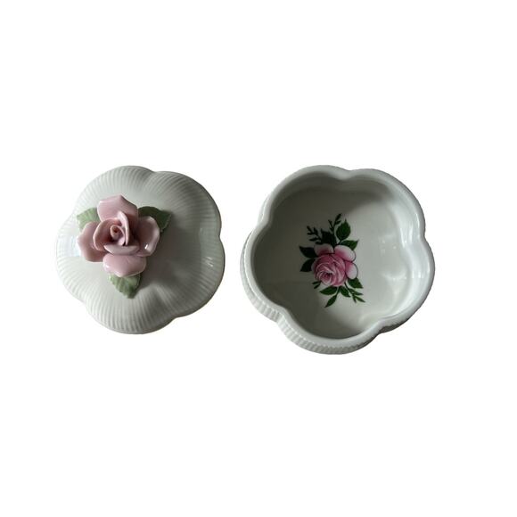 Croquette Shabby‎ Chic 4 Piece Decor Set Frame Music Box Egg Trinket Dish - Picture 3 of 8